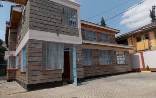 5 bedrooms on ¼ acre plot Syokimau
